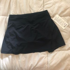 Lululemon Circuit Break skirt